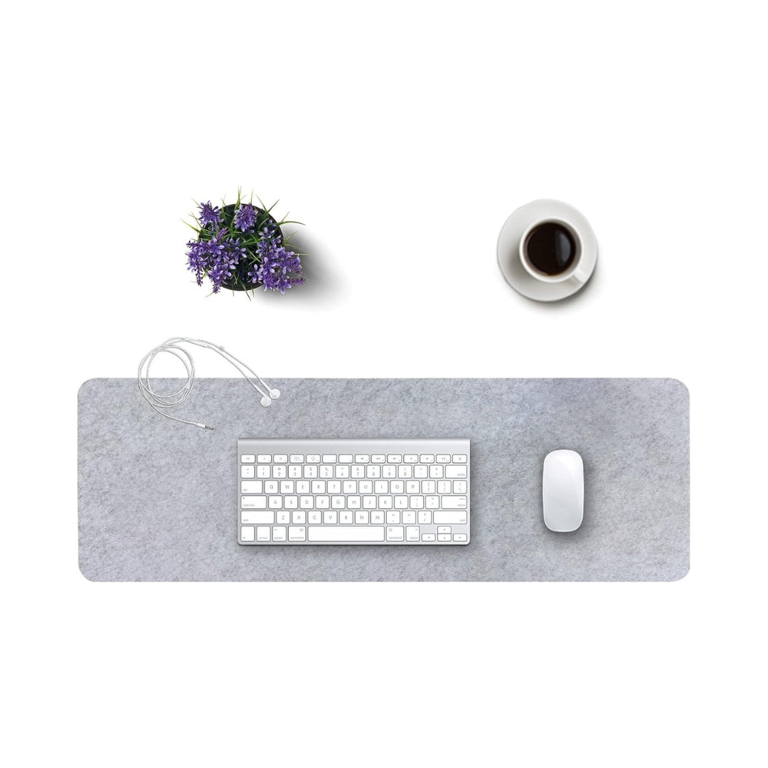 Tapis de souris et clavier grand format 90 x 30 cm - Sous-main en feutre gris clair pour bureau
