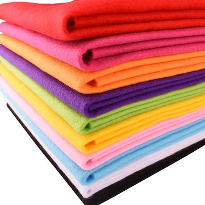 Tissu feutre polyester non tissé 1,5 mm – tissu feutrine et feutrine tissu en carrés 45 x 45 cm pour couture et DIY