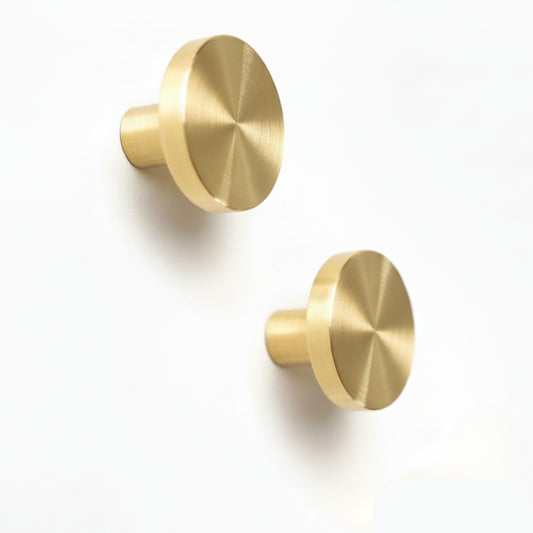 Bouton de meuble classique en laiton finition or